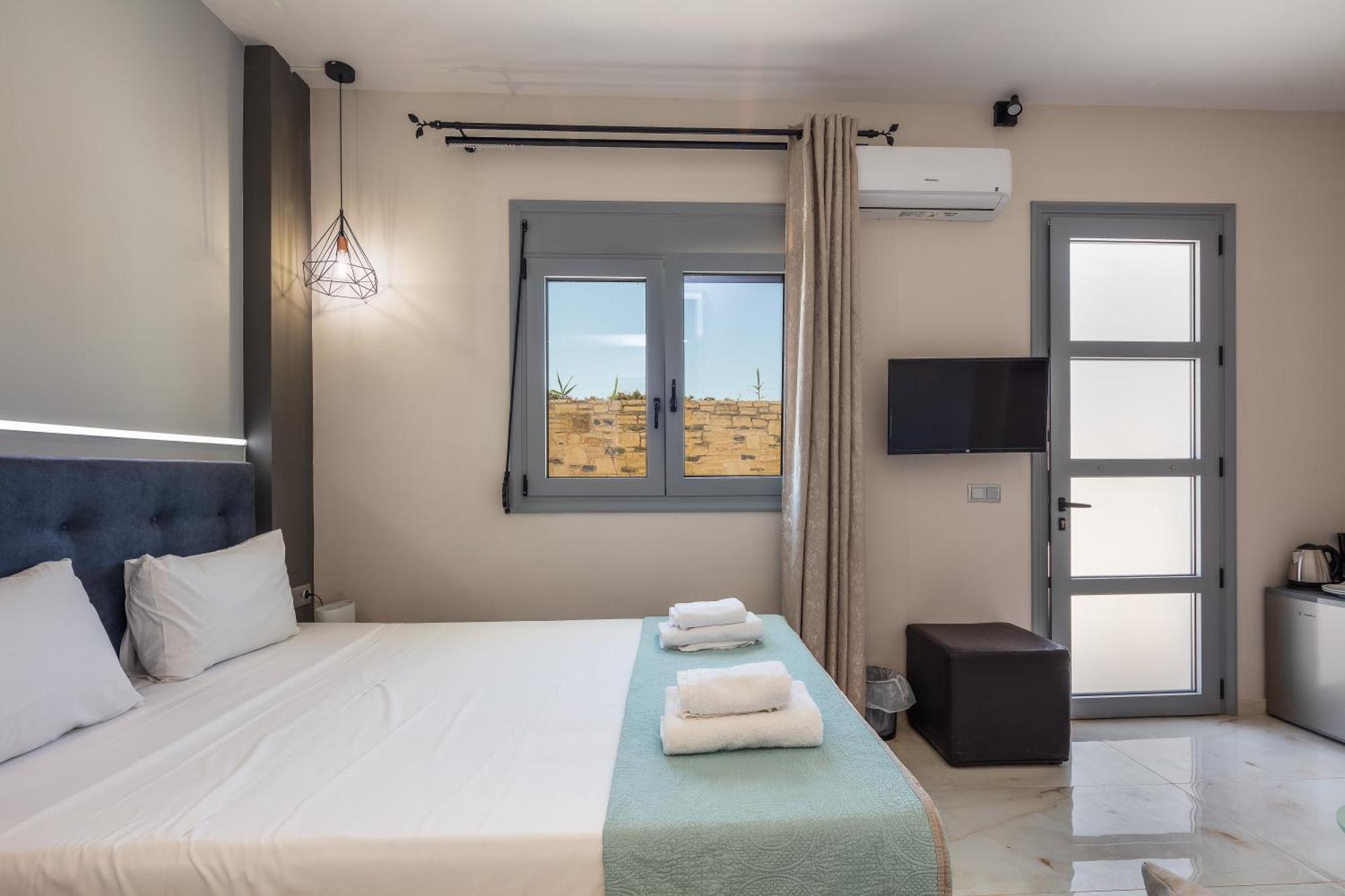 Hotel Iosifina, 80 Metres From Episkopi Beach! Dhrámia Exteriör bild