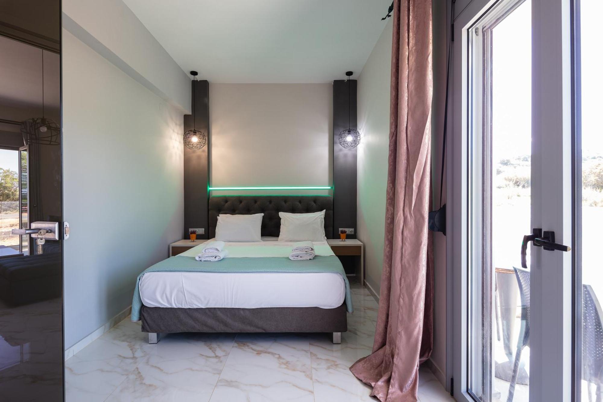 Hotel Iosifina, 80 Metres From Episkopi Beach! Dhrámia Rum bild