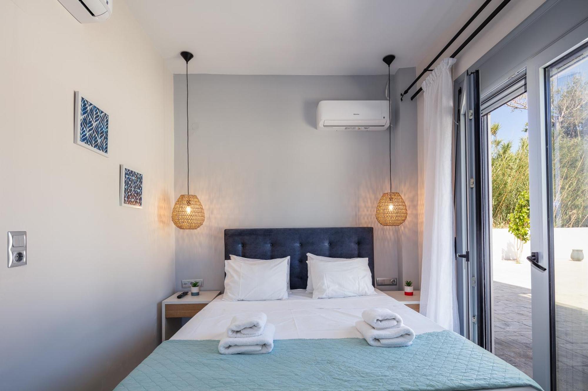 Hotel Iosifina, 80 Metres From Episkopi Beach! Dhrámia Rum bild